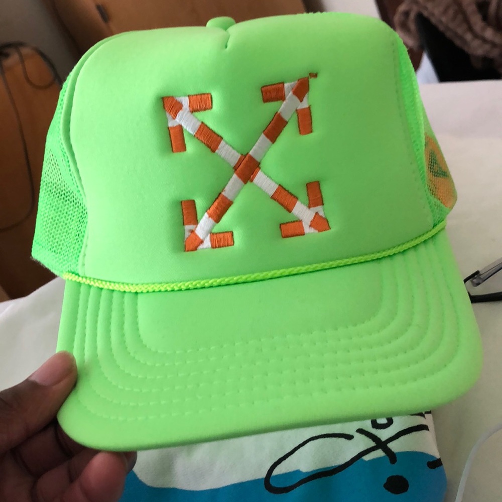 Off white , Virgil Abhol x Mca. Hat